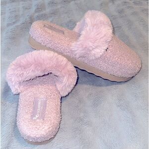 Pink Koolburra UGG slippers